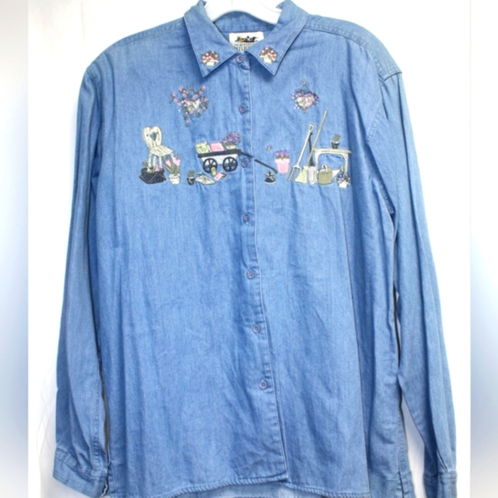 VINTAGE Northern ReflectionsBlue Chambray Country Garden Cottage Core Embroidery